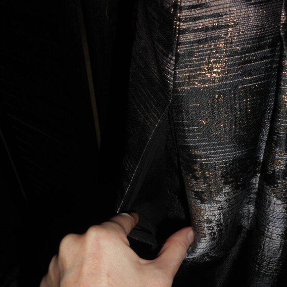 Vince Camuto Black and Gold Sleeveless Dress - Picture 10 of 13